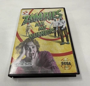 Zombies Ate My Neighbors (Sega Genesis) con estuche + manual, probado en caja original completo - Imagen 1 de 7