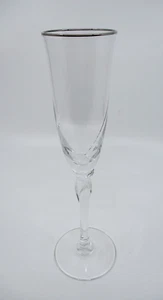 Lenox Rythym PLATIN FLÖTE GLAS - 9 1/8" 0204F - Bild 1 von 2