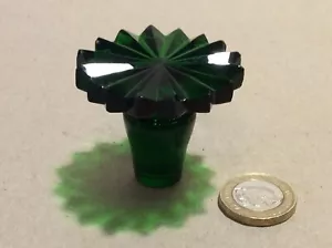 ANTIQUE SOLID BLOWN CUT MUSHROOM GREEN GLASS SCENT OR COLOGNE BOTTLE STOPPER - Foto 1 di 9