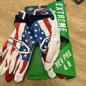Guantes de fútbol americano Cutters Rev Pro 4.0 Extreme Grip LE bandera de Estados Unidos para hombre X-grandes - Imagen 1 de 3