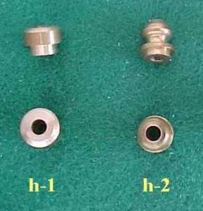 Helle Stirnmutter #H1 (links) - Bild 1 von 1