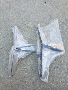 Sony XBR75X950H Pair Base Legs 500936811 + 500937211` NO SCREWS NEW - Picture 1 of 6