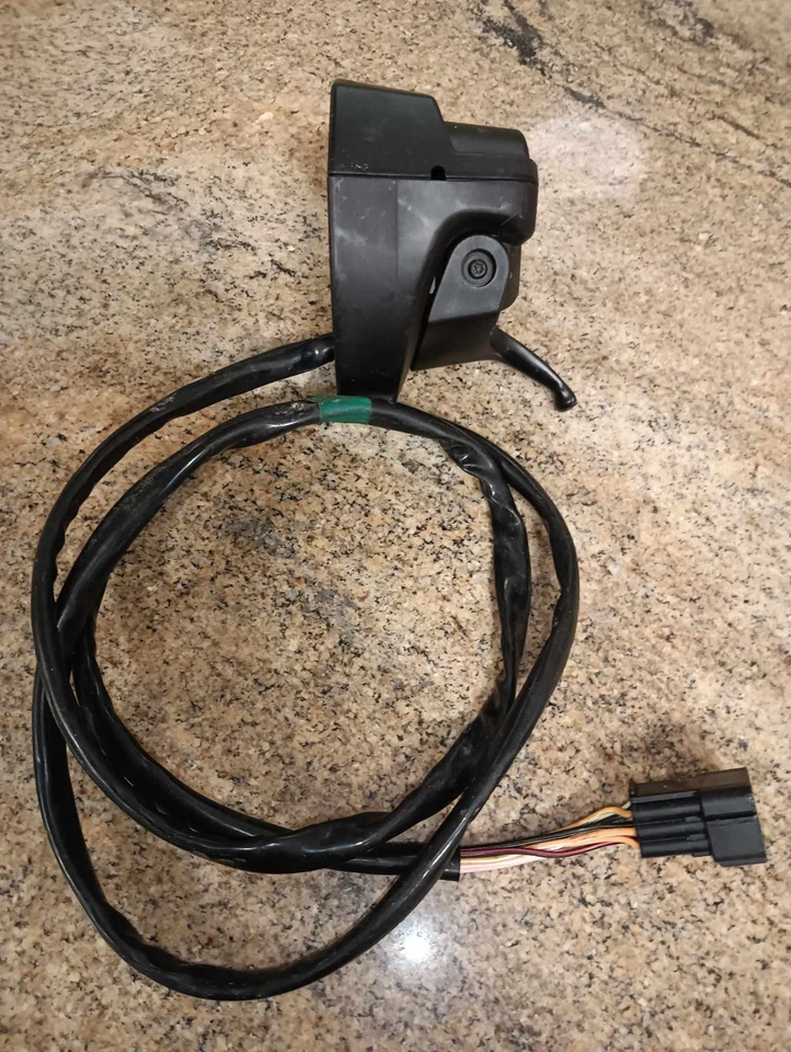 Yamaha VX VXR FX EX Cruiser SVHO GP1800R Throttle Lever Trigger 6CS-14305-10-00 - Image 1 of 4