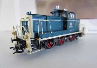 ESU 31411 Diesellok BR 260, Sound, Beleuchtung, dyn. Rauch, digit. Kuppl., OVP! - Bild 1 von 4