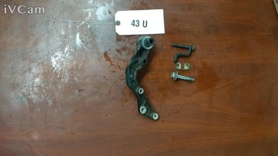 honda cb1000c magna 700 nighthawk 650 v45 Honda LEFT FRONT BRAKE CALIPER BRACKET - Image 1 of 3