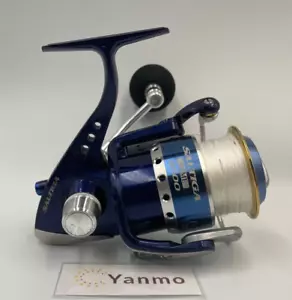 Carrete de pesca giratorio Daiwa Saltiga Game 3500 relación de engranaje 4,9:1 ambos mangos usados - Imagen 1 de 21