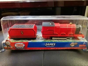 Thomas the tank engine TRACKMASTER TRAIN James 【Kompatibel mit allen Gleisen】Neu - Bild 1 von 1