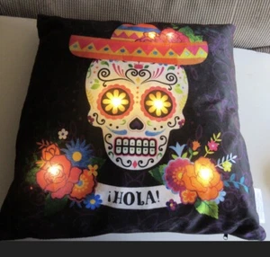 Dia De Los Muertos LED-Kissen Auflistung ist nur für ein Kissen - Bild 1 von 4
