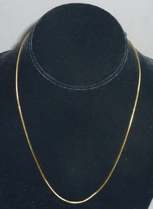 14K Yellow Gold 18" Long Serpentine Link Chain 5.9 grams total weight, 1mm Wide - Picture 1 of 3