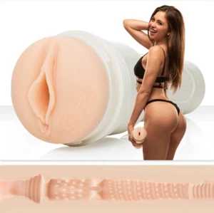 Fleshlight Girls - Vagina Riley Reid Utopia with Free Shipping - Picture 1 of 1