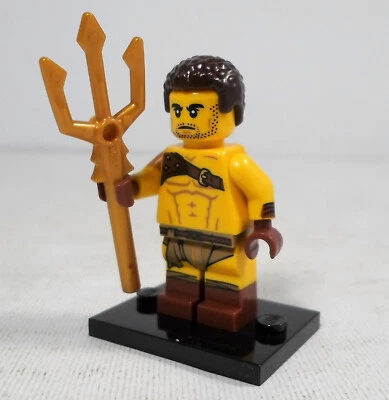 LEGO 2017 ROMAN GLADIATOR 71018-8 MINIFIGURES SERIES 17 MINI FIGURE - Image 1 of 4