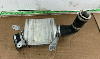 Intercooler de ar turbocompressor direito motor BMW X5 E70 2014-2018 7575405 FABRICANTE DE EQUIPAMENTO ORIGINAL - Imagem 1 de 4