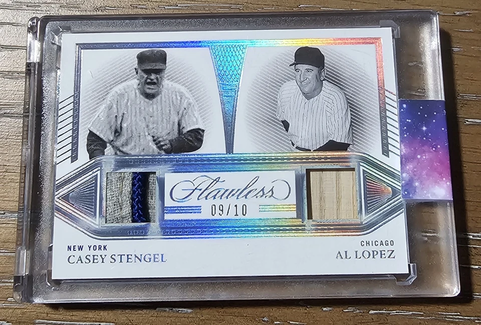 Tarjeta reliquia camiseta doble Panini Flawless Casey Stengel Al Lopez 2023 #'d 9/10 Foto 1 de 2