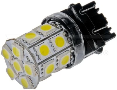 Bombilla trasera Dorman 3157W-SMD Foto 1 de 4
