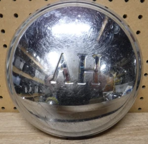 1959 59 60 61 62 Austin Healey Sprite Hubcap Rim Wheel Cover Center Cap OEM USED - Picture 1 of 5