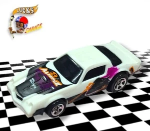 Vintage Hot Wheels Camaro Z-28 White Black 5 Pack Exclusive 5 Spoke - Picture 1 of 7