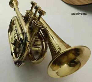 Bellissima tromba professionale vintage ottone lucido con boccaglio decorativo - Foto 1 di 4