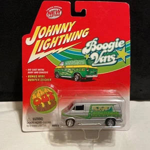 Johnny Lightning Boogie Vans 1976 DODGE D-150 Die cast 1:64  (A62) - Picture 1 of 4