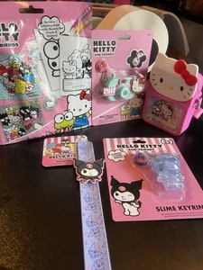 HELLO KITTY WEIHNACHTSSTRUMPF FÜLLER GESCHENKE PAKET HELLO KITTY 5 ARTIKEL - Bild 1 von 16