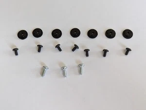 Commodore 64 Breadbin PCB Standoffs and screws for C64 case repair fix - Picture 1 of 9