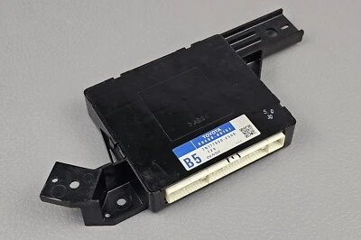 2012-2014 Toyota Sienna A/C Amplifier Temperature Control module OEM 88650-08151 - Image 1 of 4