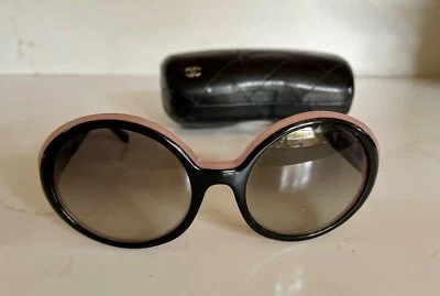 CHANEL Round/Oval Black and Pearl Pink Oversized Sunglasses with Case - Image 1 of 4