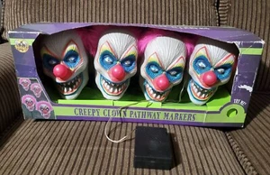 Spirit Halloween Creepy Clown Pathway Markers, Lights Sound Laugh Horror, Works - Picture 1 of 17