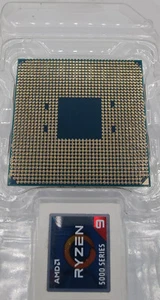 AMD Ryzen 9 5950X Desktop Processor (4.9GHz, 16 Cores, Socket AM4) - Photo 1/3