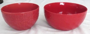 DesignPac TWO Red Mixing Bowls with Textured surface 6.1/2 & 7.1/2 inch Diameter - Picture 1 of 10