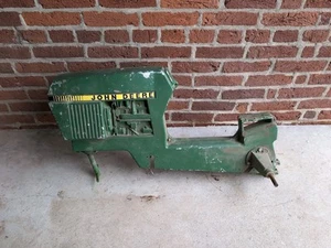 Ertl John Deere 520 Pedal Tractor #3 - Picture 1 of 7