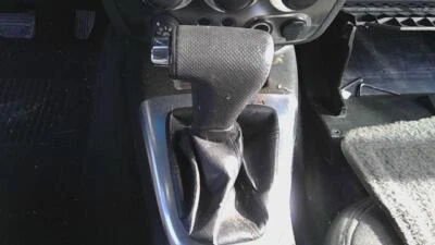 06 07 08 09 10 Palanca de cambios de piso HUMMER H3 con bota y moldura Foto 1 de 4