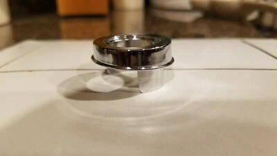 Bisel de antena de radio 69-75 Chevrolet Pontiac Chevelle Nova Impala NOS GM 3863220  Foto 1 de 3