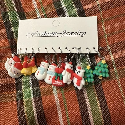 Paquete de 6 pendientes de Navidad de arcilla de vacaciones colgantes lindos rellenos de medias nuevos Foto 1 de 4