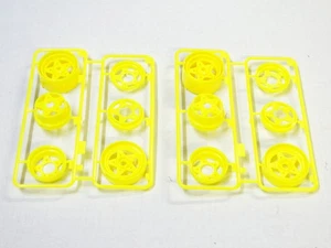 NEW TAMIYA GRASSHOPPER Wheels Front & Rear YELLOW FROG HORNET TGKG - Picture 1 of 3