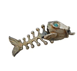 Sterling Silver Fish Skeleton Charm Pendant Vintage c1970 - Picture 1 of 3