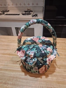 Flower Patterned Cloth Sewing Basket with Carry Handle 8" Diameter 6" Tall - Picture 1 of 9