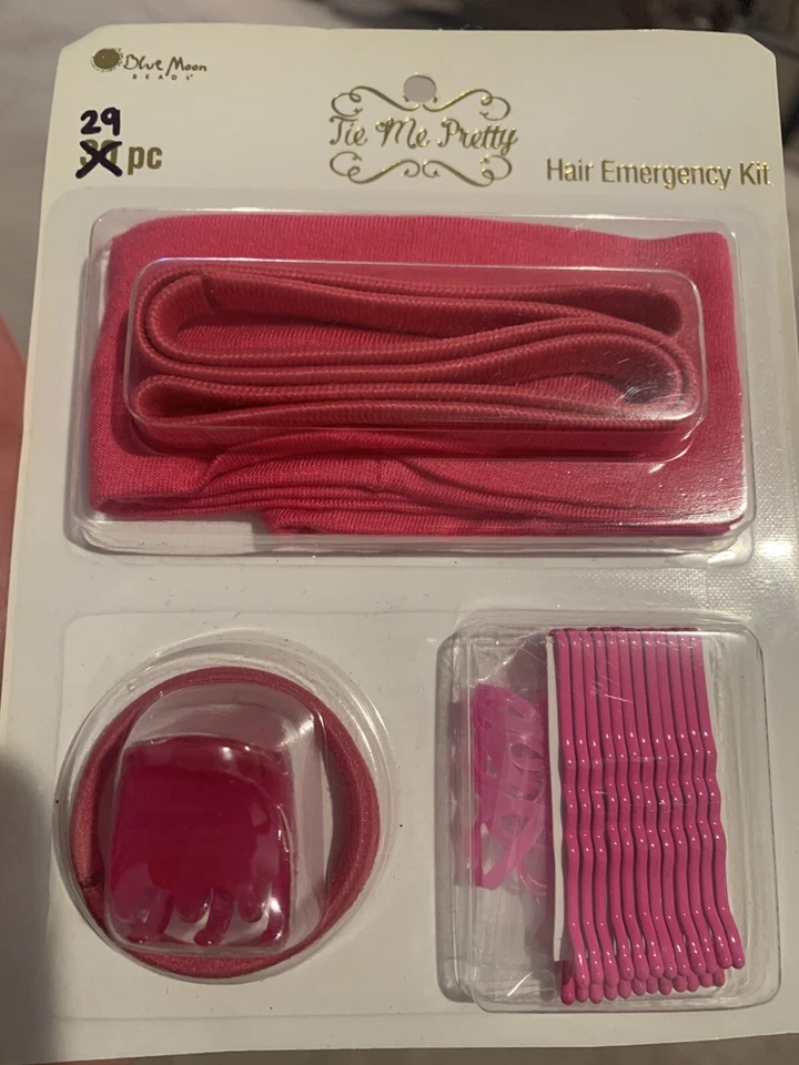 Kit de emergencia Tie Me Pretty Hair (elección de kit rosa o kit azul) Foto 1 de 4