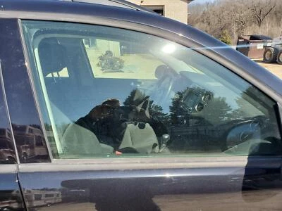 2009-2018 Volkswagen Tiguan передняя правая дверь окно/стекло (оттенок AS2) - Изображение 1 из 4