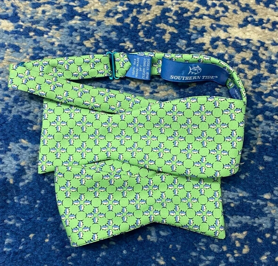 Pajarita de seda Southern Tide azul verde azul marino blanco pescado ajustable hecha a mano Italia Foto 1 de 4