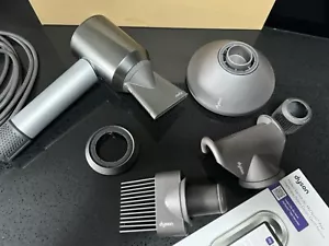 Dyson Supersonic™ Professional Haartrockner Inkl. Aufsätze In OVP - Bild 1 von 6