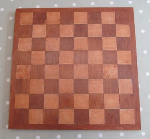 VINTAGE WOODEN CHESS BOARD  370mm X 365mm WITH 40mm INLAID SQUARES - Picture 1 of 5