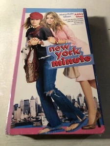 New York Minute (2004) VHS NEW Adventure Comedy Mary-Kate & Ashley Olsen - Picture 1 of 3