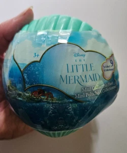 Disney The Little Mermaid Mini Collectible Surprise Plush in Seashell Blind Box - Picture 1 of 3