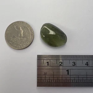 2.9g 14.5ct MOLDAVITE cabochon one side polished #ASP0025 - Picture 1 of 4