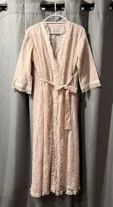 Vintage Original ODETTE BARSA Pink Lace Long Dressing Gown Robe 60s 70s Glamour - Picture 1 of 11