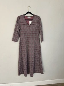 Chaus New York Woman Red/ White 3/4 Sleeve V-Neck Maxi Dress, Size Medium - Picture 1 of 9