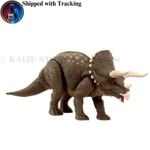 Mattel Jurassic World Dinosaur Toy Habitat Defender Triceratops Action Figure - Picture 1 of 7