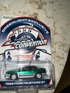 Greenlight 1988 Ford Mustang GT Super Convention Chase 1 of 96 - Bild 1 von 2