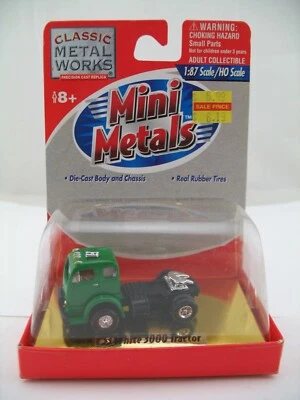 Mini Metals HO Model 30113: 1953 White 3000 Tractor, green, MOC - Image 1 of 4