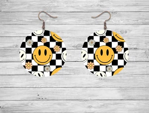 Smiley Face and Checkered Round Earrings In Yellow or Pink Smiley Faces - Picture 1 of 4